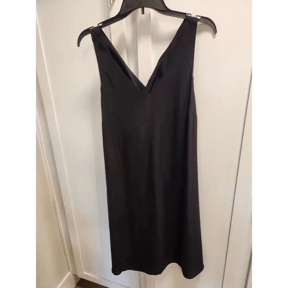 NWT LOFT Satiny Black Lined Cross Back Swing Dress Sundress M - Picture 3 of 9